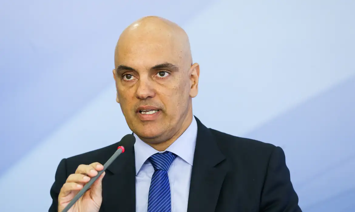 Moraes afirma que milícias digitais atuam para desacreditar Judiciário