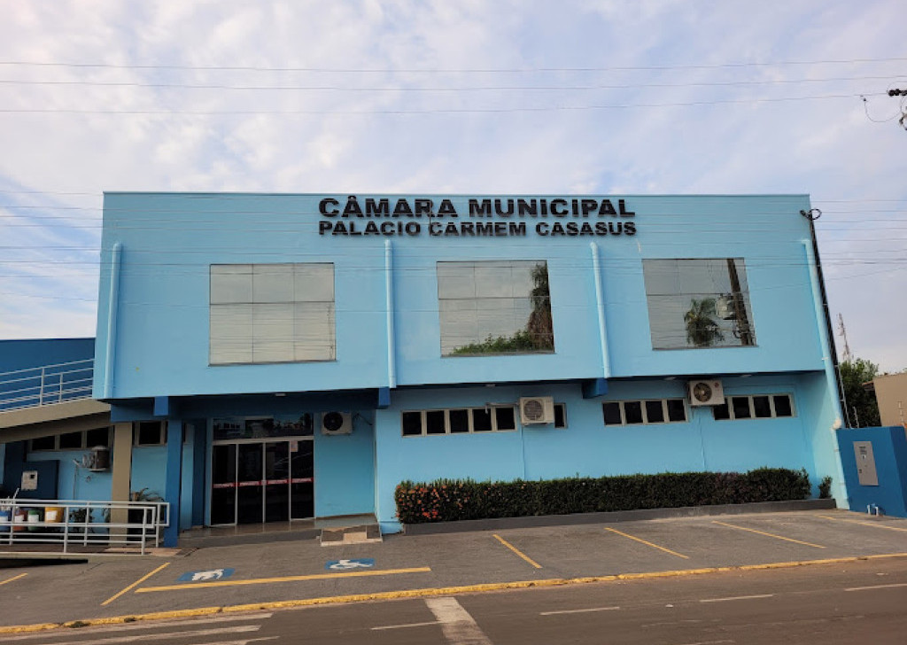 MP quer redução de verba indenizatória aprovada por vereadores em cidade de Mato Grosso