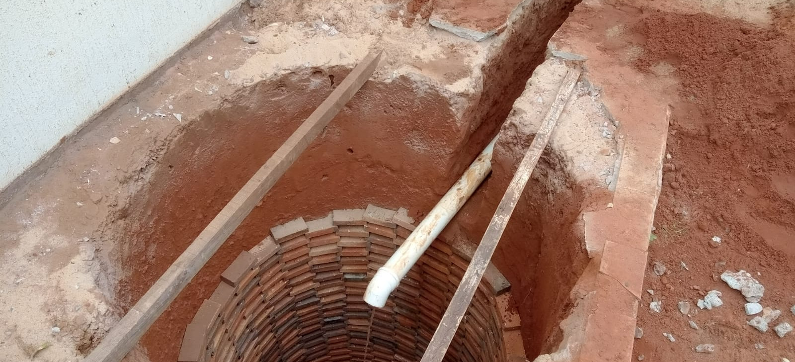 IBGE: 41% das casas em Mato Grosso usam fossa como esgoto