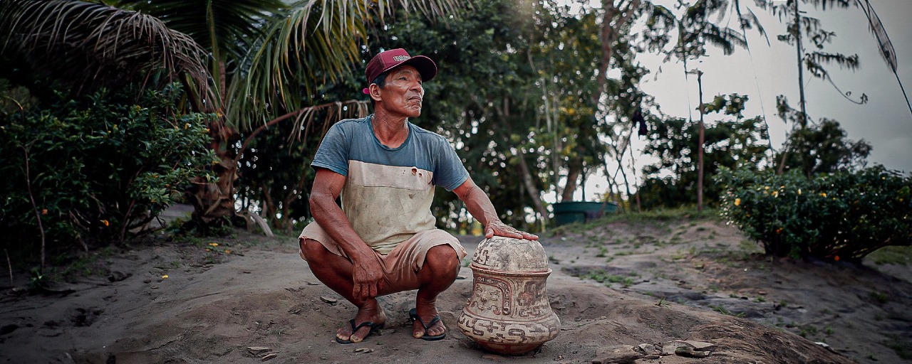 Urnas históricas são encontradas em terreno de ribeirinhos no Amazonas