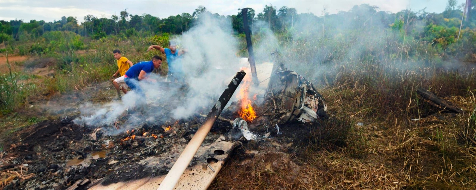 Uma pessoa morre e outras cinco ficam feridas em queda de avião no Acre