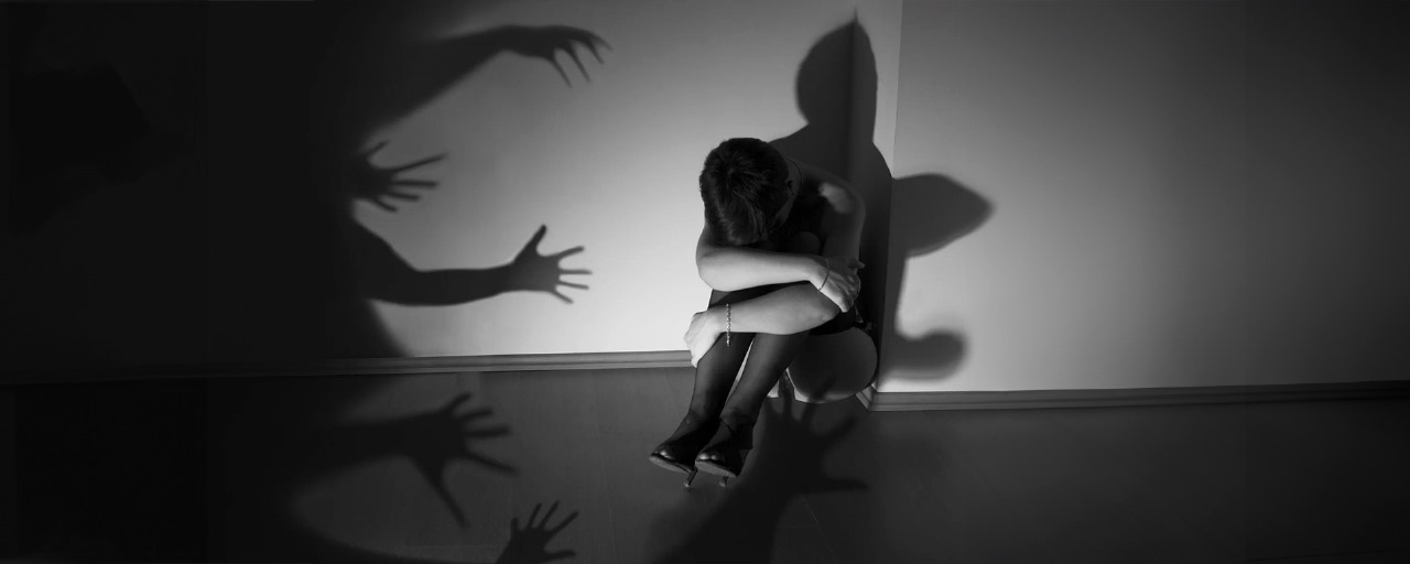 Turista brasileira sofre estupro coletivo por sete homens na Índia