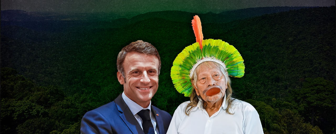 O presidente da França, Emmanuel Macron, e o líder Kayapó Cacique Raoni (Composição de Paulo Dutra/Revista Cenarium)