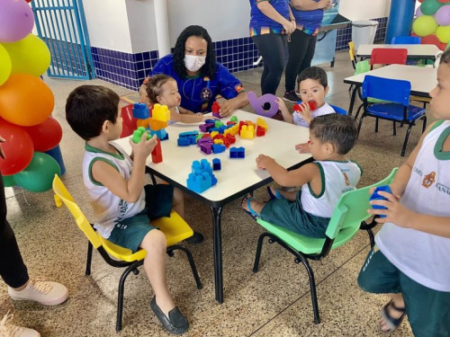 29% das crianças não frequentam creches por dificuldade de acesso no Amazonas, aponta ONG