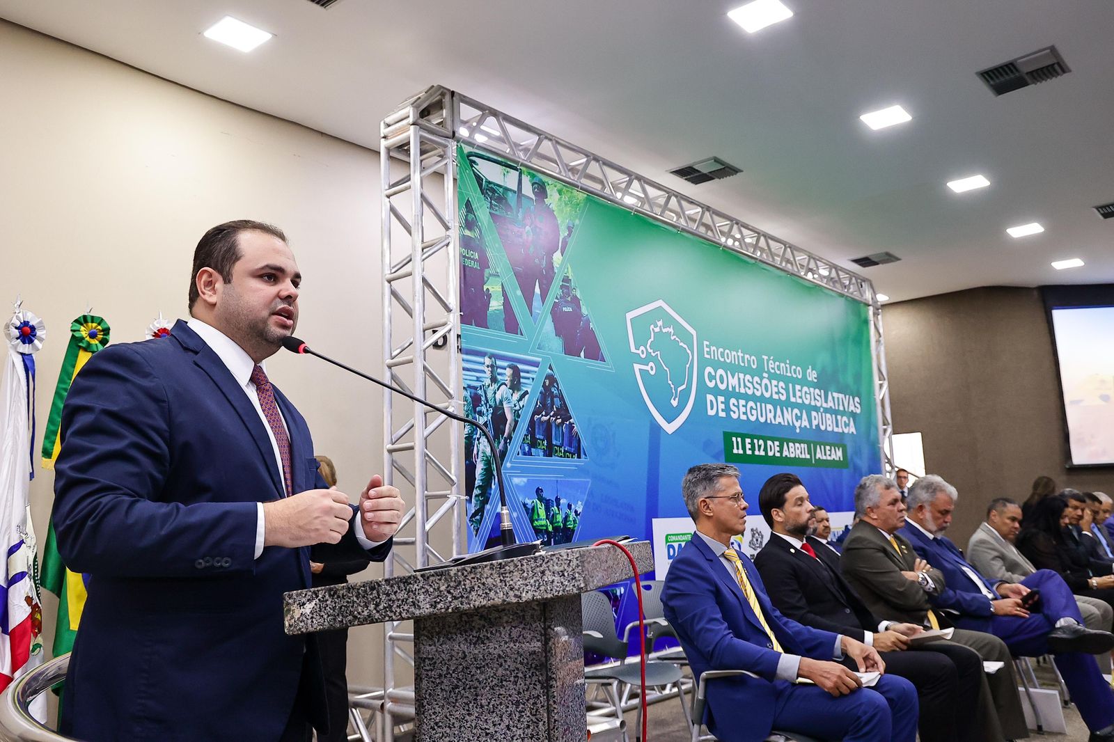 Roberto Cidade representa Amazonas em encontro das Assembleias Legislativas sobre segurança