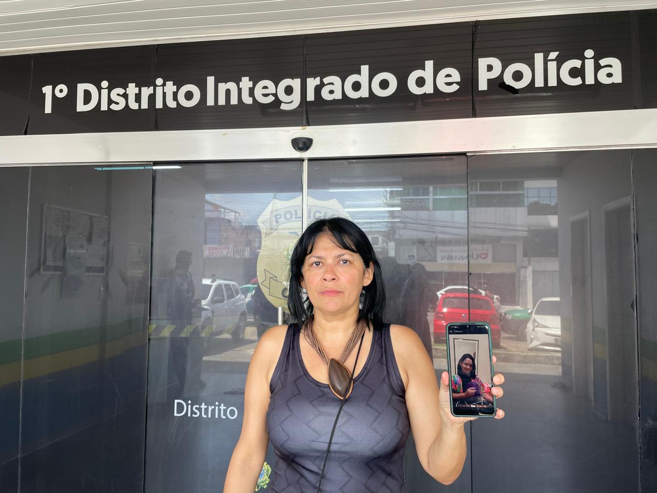 Familiares de empresária e adolescente denunciam abuso policial em Manaus