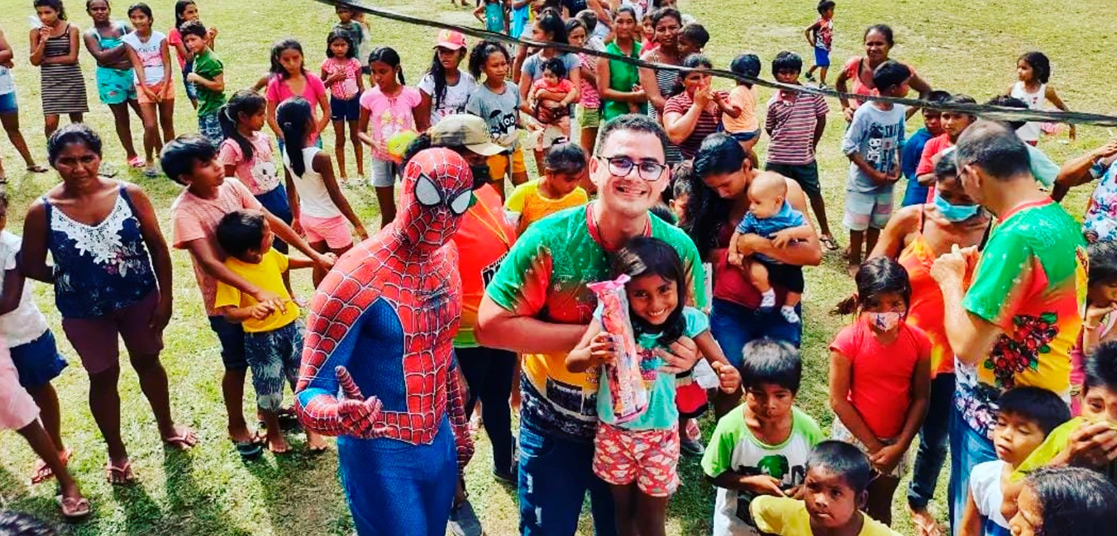 ‘Filhos de Maués’: há 11 anos projeto leva serviços de saúde e lazer para população