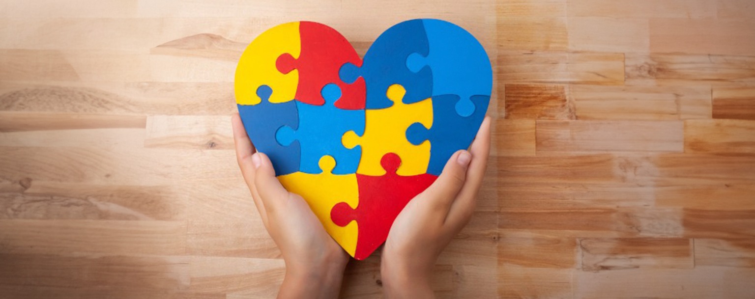 Ministério do Turismo lança curso para aprimorar atendimento a pessoas com TEA