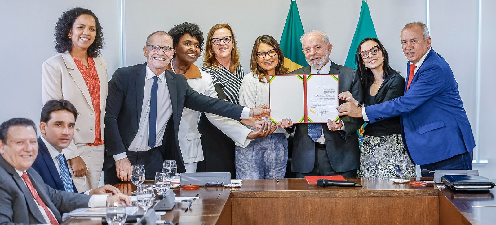 Lula sanciona lei que assegura sigilo do nome da vítima de violência doméstica