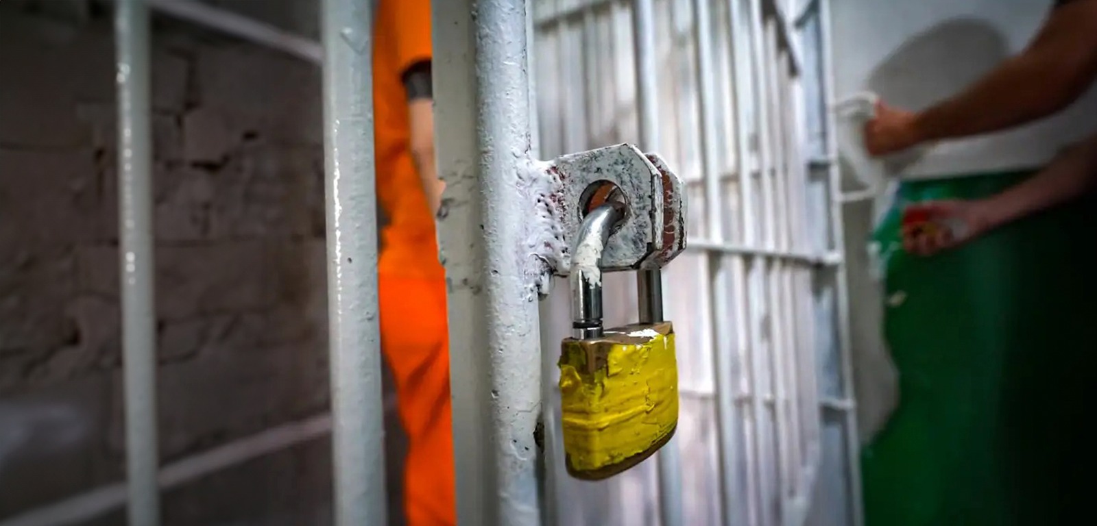 Por falha no sistema prisional, jardineiro fica mais de um ano preso após inocência no STJ