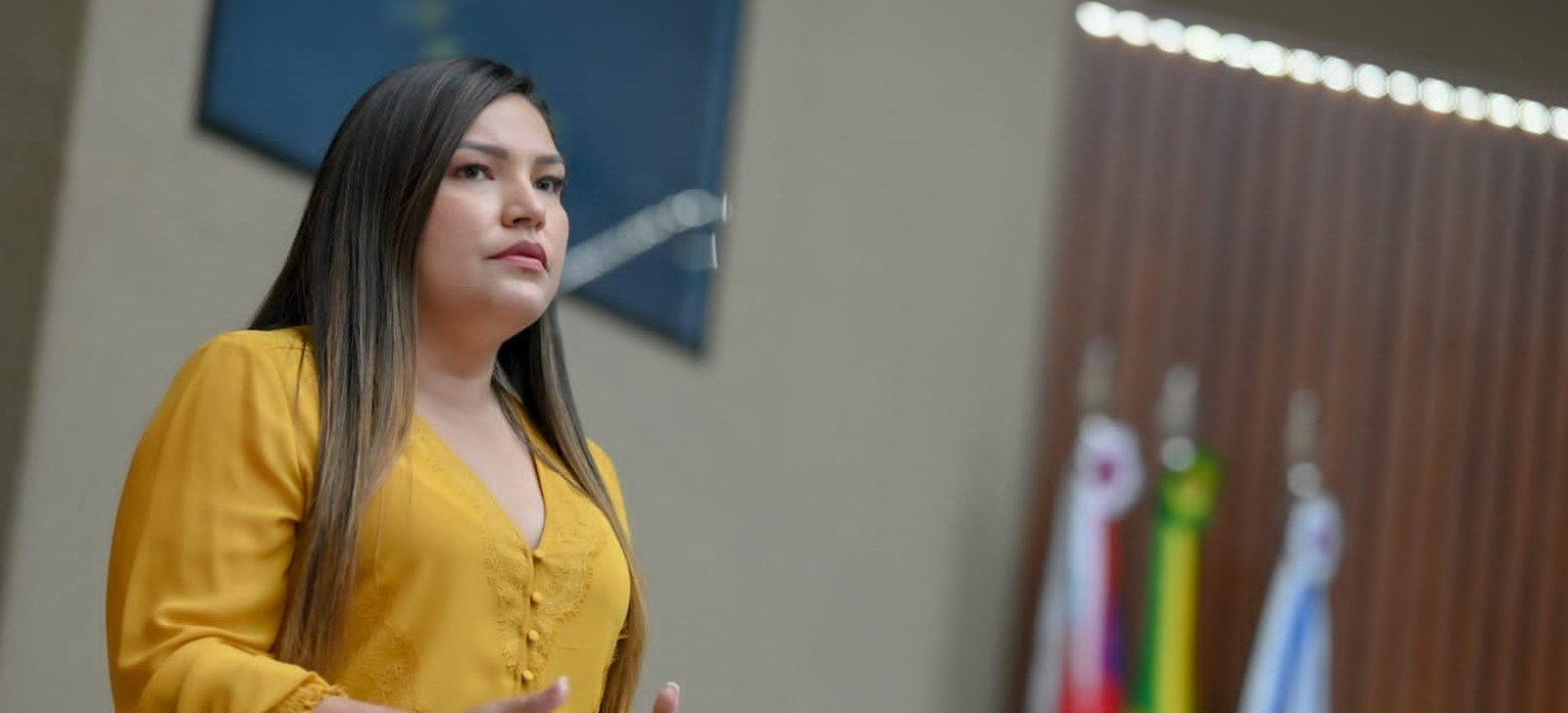 Deputada do AM perde processo na Justiça após tentar censurar jornalista