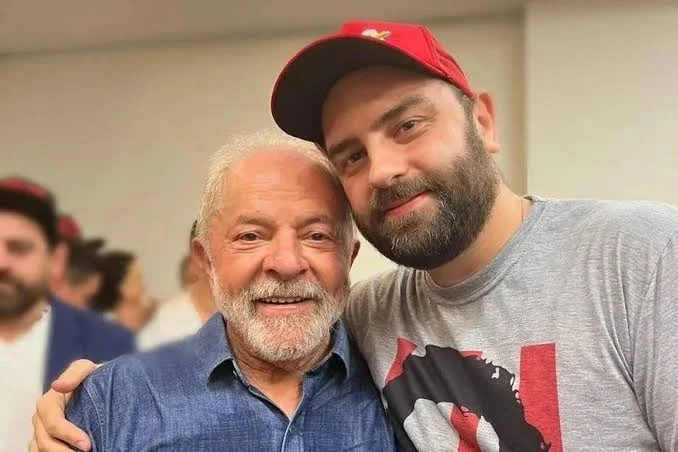 Lula e o filho, Luis Cláudio (Reprodução)