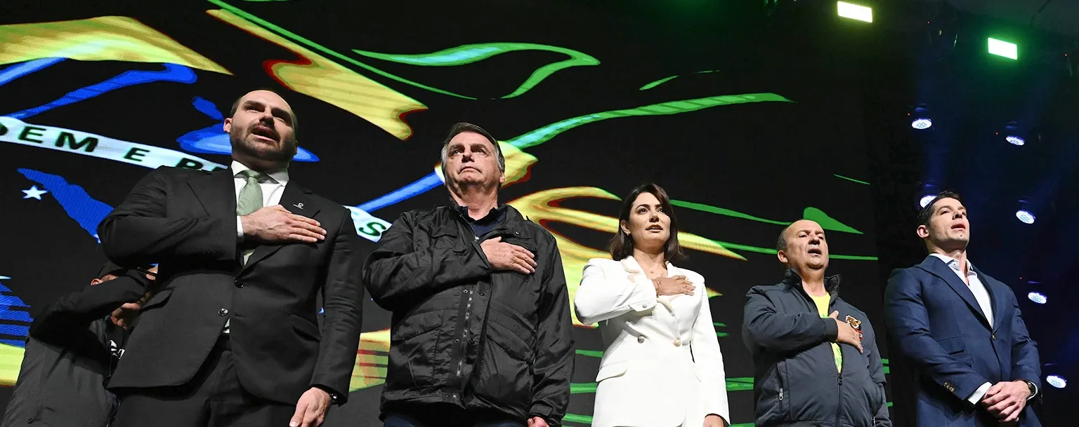 At conservative event, right-wing attacks STF, press and defends coup attempt