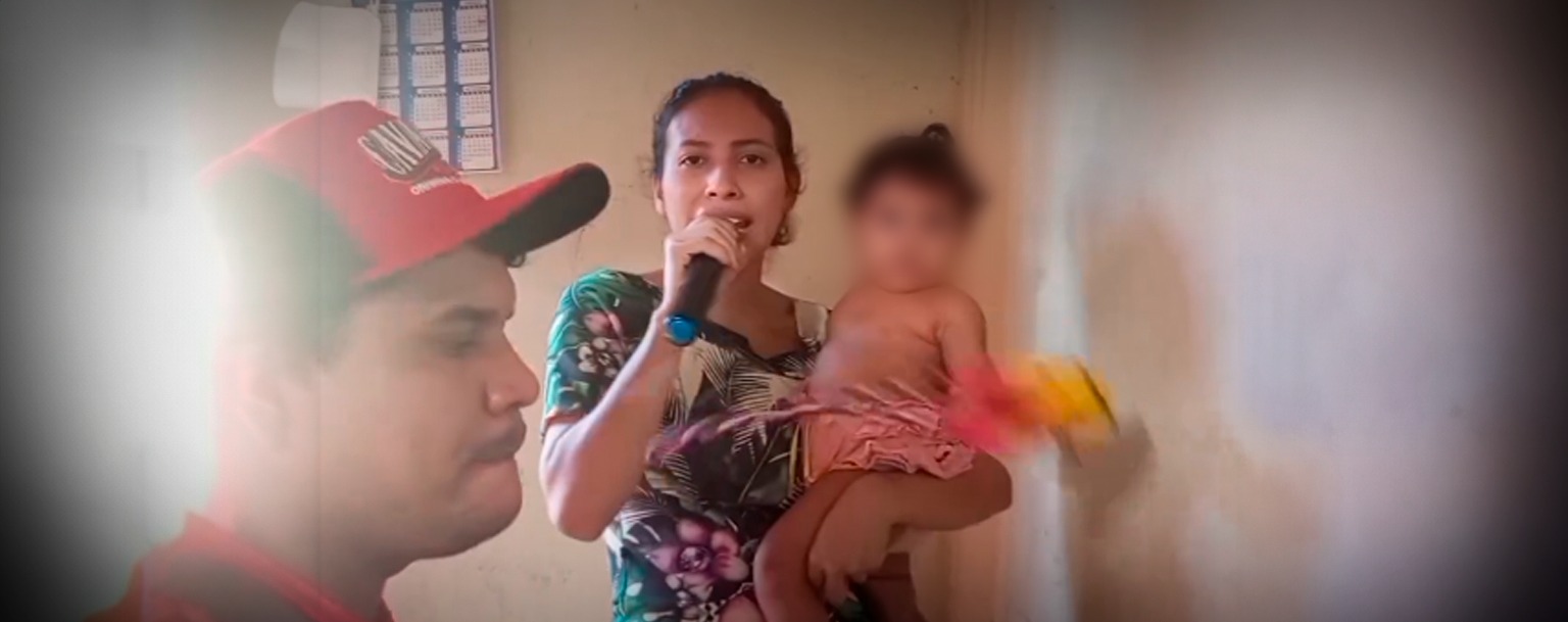 ‘Pegada Paraense’: com bebê no colo, mãe solta ‘vozeirão’ e impressiona web