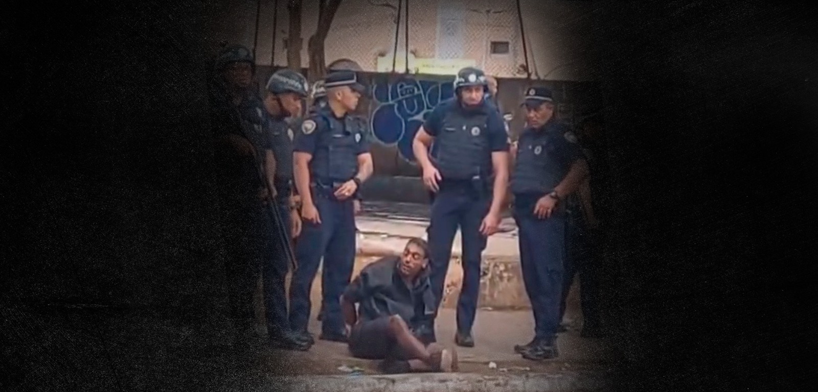 Guardas civis de São Paulo agridem homem em situação de rua