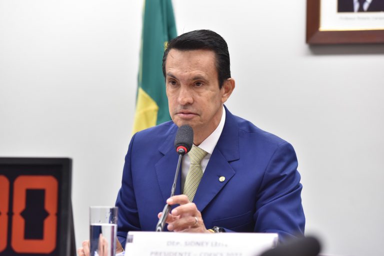 Deputado Sidney Leite participa de seminário que vai discutir melhorias da logística no Norte