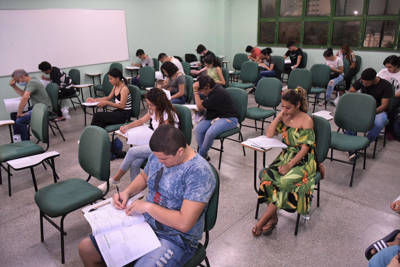 UEA abre inscrições para Vestibular e SIS na segunda-feira, 29