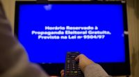Propagandas eleitorais com uso de IA deverão ter alertas, decide TSE