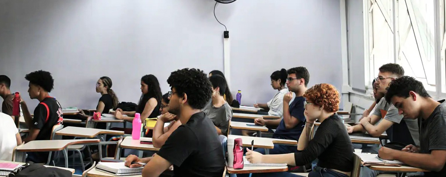 Fuvest terá lista de leitura obrigatória com autoras mulheres