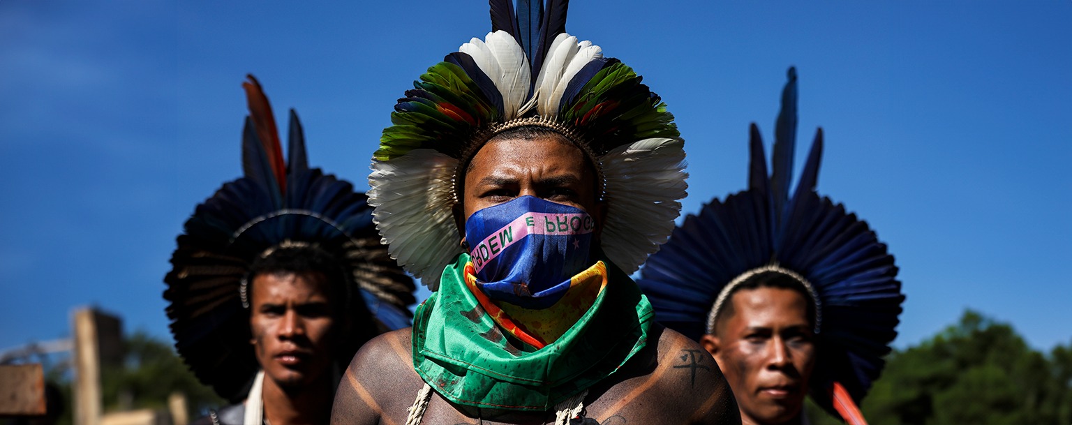 Corte do TRE-AM julga uso de cocar em foto de urna eletrônica
