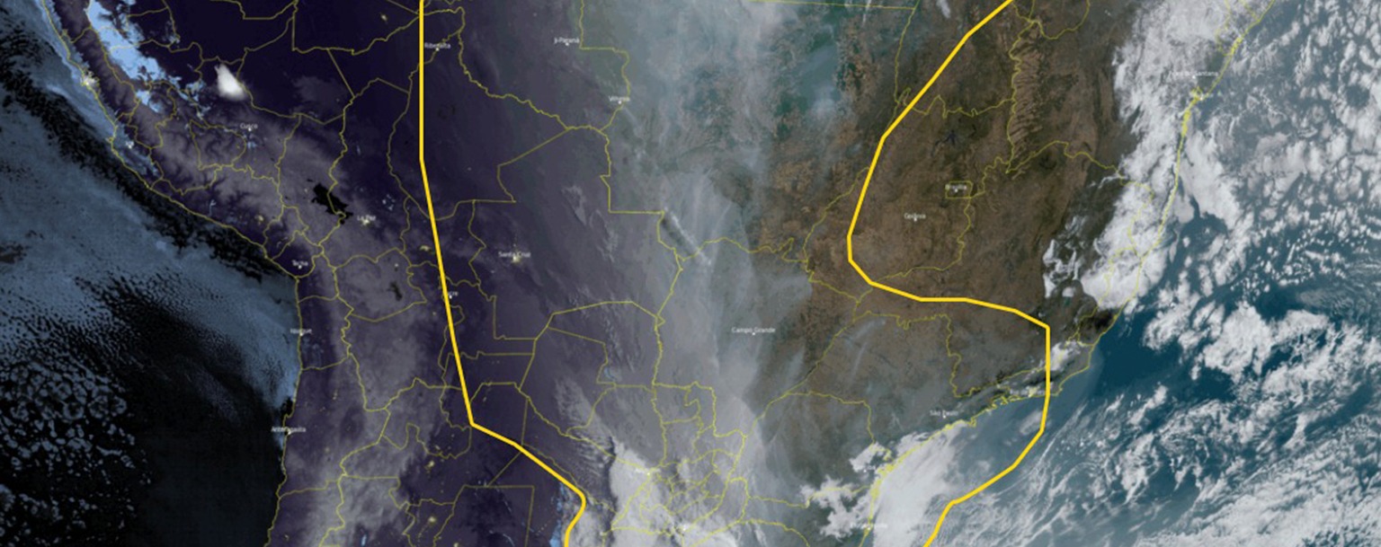 Imagens de satélite mostram percurso da fumaça provocada por incêndios na Amazônia