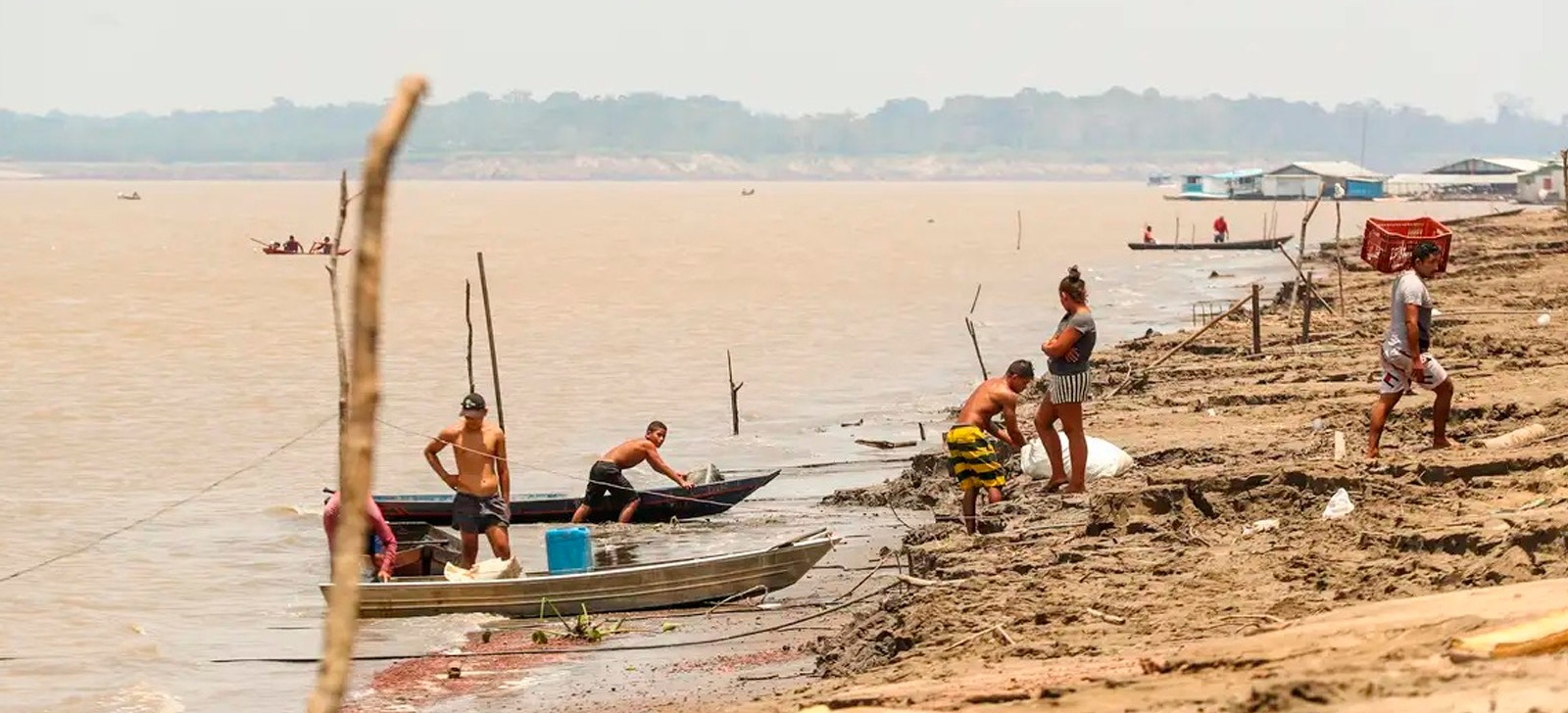 Governo anuncia auxílio para pescadores afetados pela seca no Norte