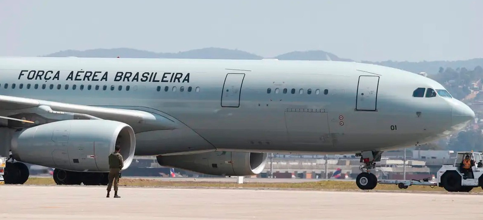 FAB resgata mais 220 brasileiros em 5º voo para o Líbano