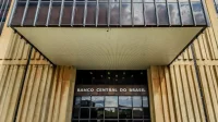 Banco Central amplia exigências para adesão de bancos ao Pix