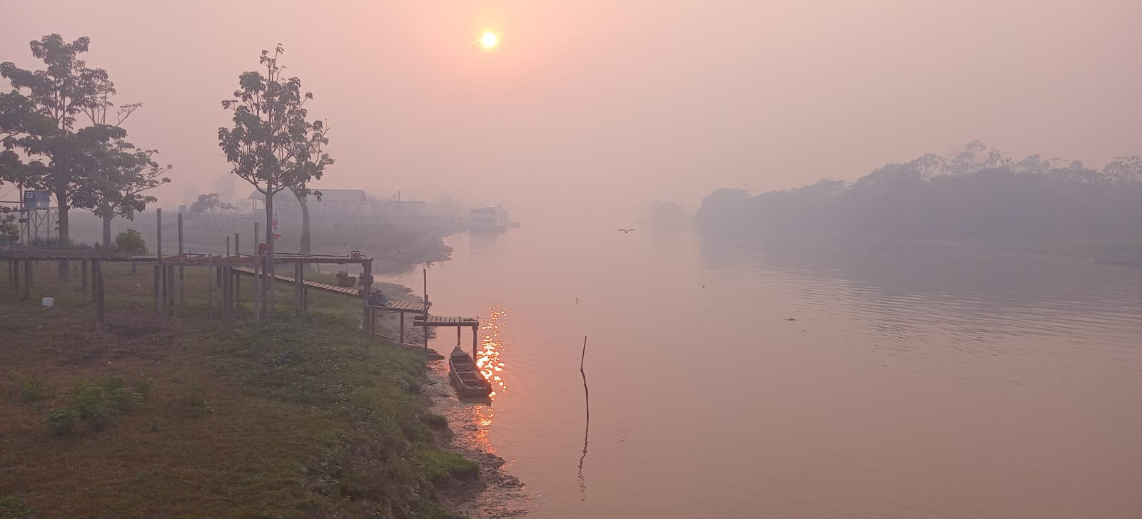 Fumaça compromete saúde em reserva extrativista no PA há dois meses
