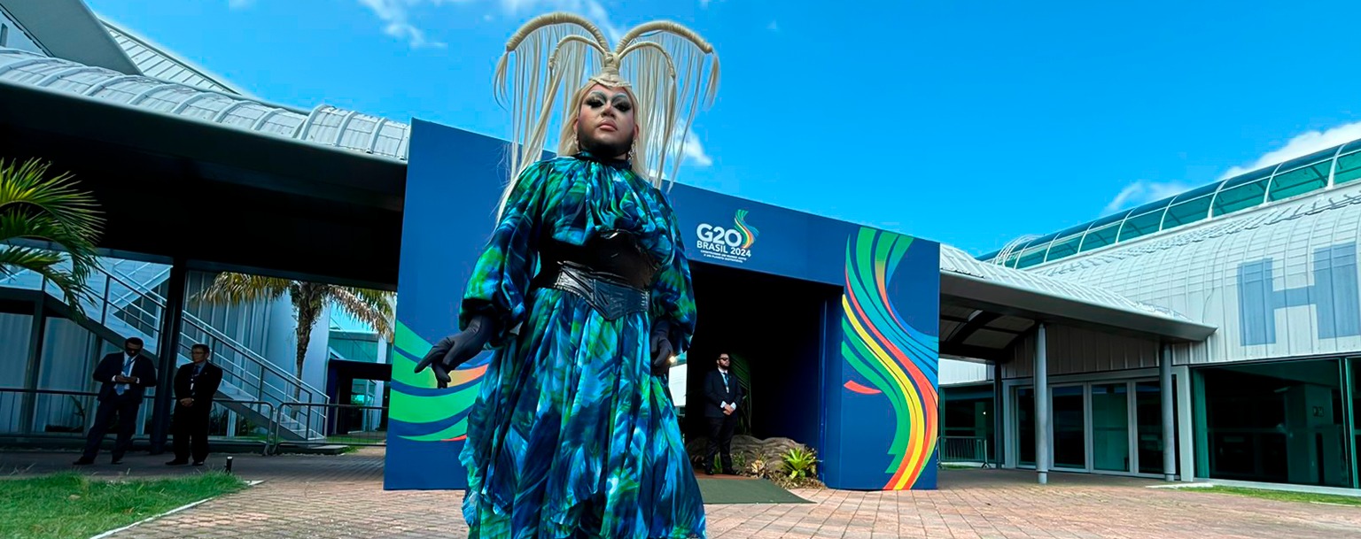 G20 em Belém: performance artística alerta para transição energética justa