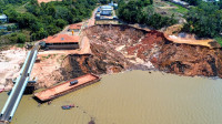 Saturação do solo e seca causaram desabamento em porto no AM