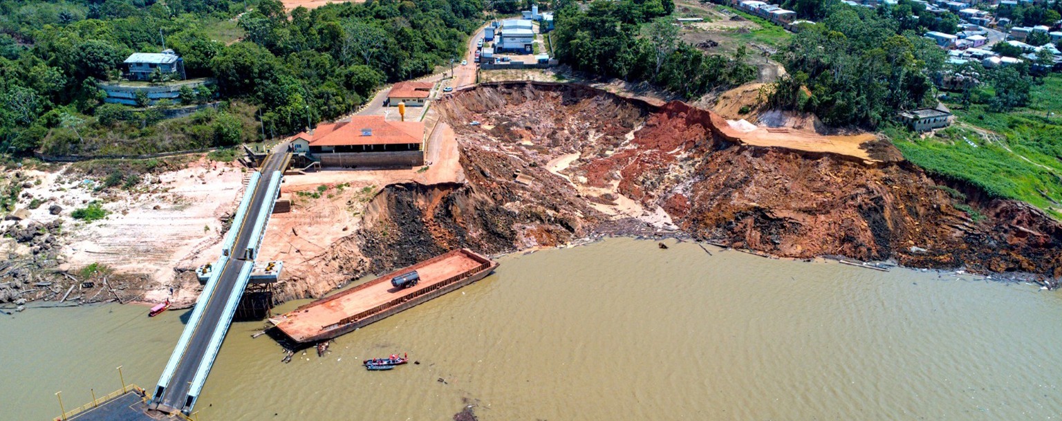 Porto de Manacapuru após desabamento (Luiz André Nascimento/CENARIUM)