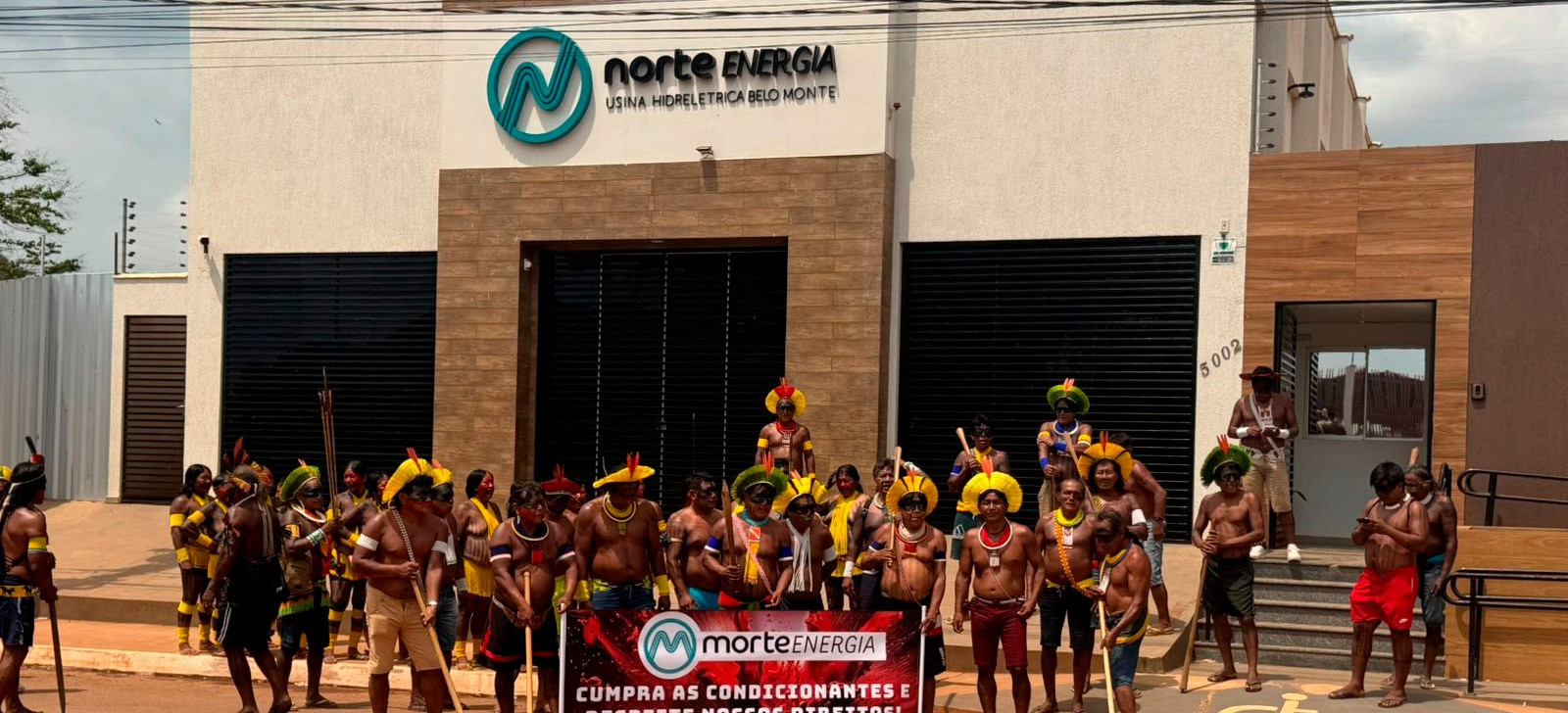 Há três dias, indígenas Kayapó ocupam sede da Norte Energia no Pará