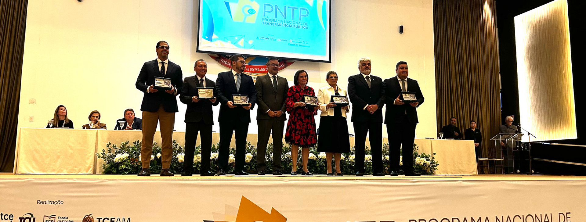 Sete órgãos do AM recebem selos diamante e ouro de transparência