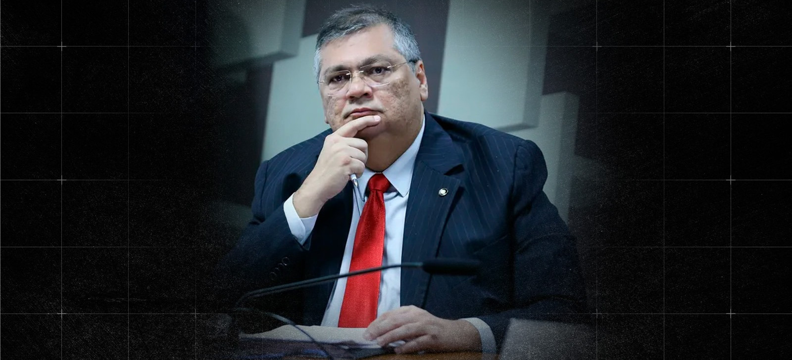 Dino dá 72h para governos federal e do Pará explicarem incêndios no Estado