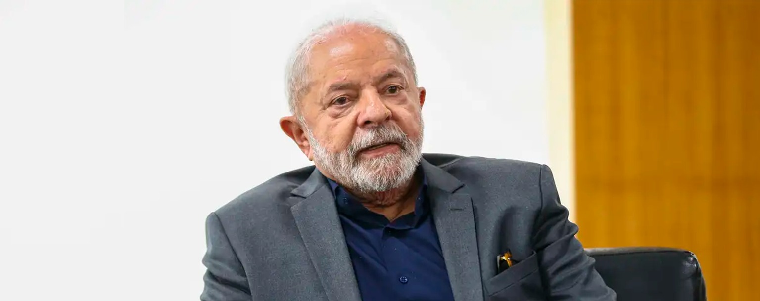 ‘Lúcido, orientado e conversando’, diz boletim médico sobre Lula