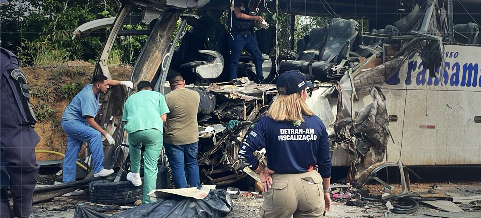 Governo do AM confirma quatro mortos e 18 feridos em acidente na AM-010