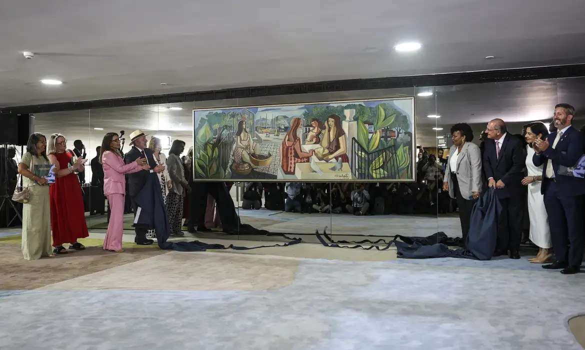 Tela de Di Cavalcanti rasgada no 8/1 é devolvida ao Palácio do Planalto