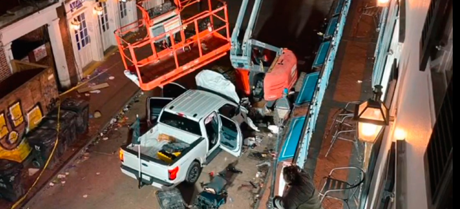 Homem atropela multidão, mata dez e deixa dezenas de feridos nos EUA