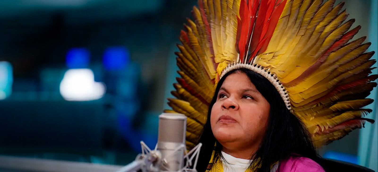 Sonia Guajajara silencia sobre assassinato de indígena no AM