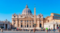 Vaticano publica documento que permite que homens gays se tornem padres