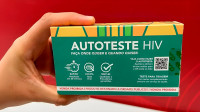 Autoteste de HIV ganha embalagem discreta para incentivar uso
