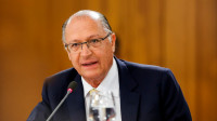Safra recorde deve reduzir preço dos alimentos, diz Geraldo Alckmin