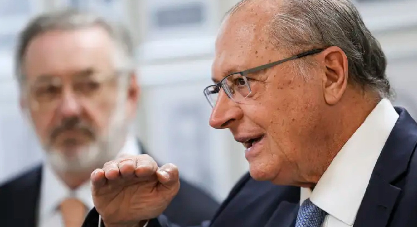 Alckmin destina R$ 3 bilhões para modernização do parque fabril