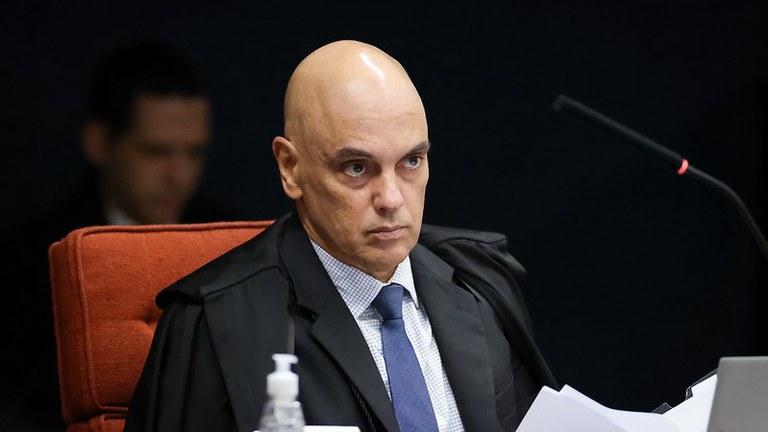 ‘Deixamos de ser colônia’, diz Moraes em discurso pela independência