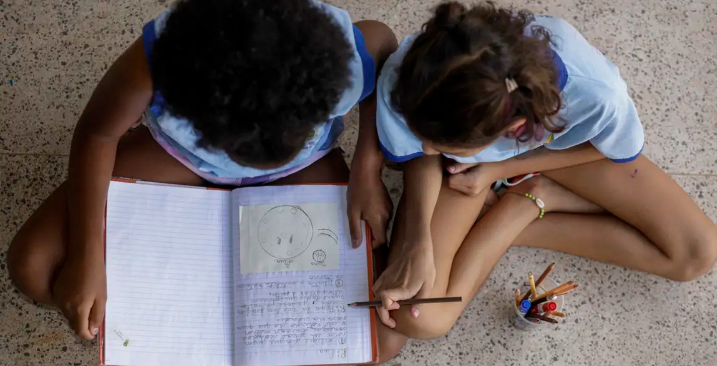 STJ decide que injúria racial só vale para pessoas negras