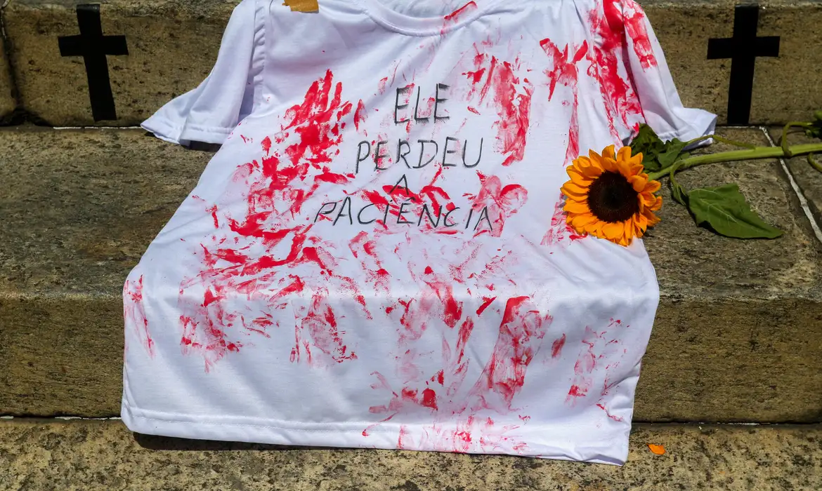 Após dez anos, Lei do Feminicídio ainda enfrenta barreiras na Justiça