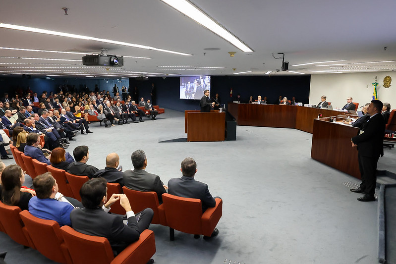 Supremo encerra primeiro dia do julgamento de Bolsonaro e aliados