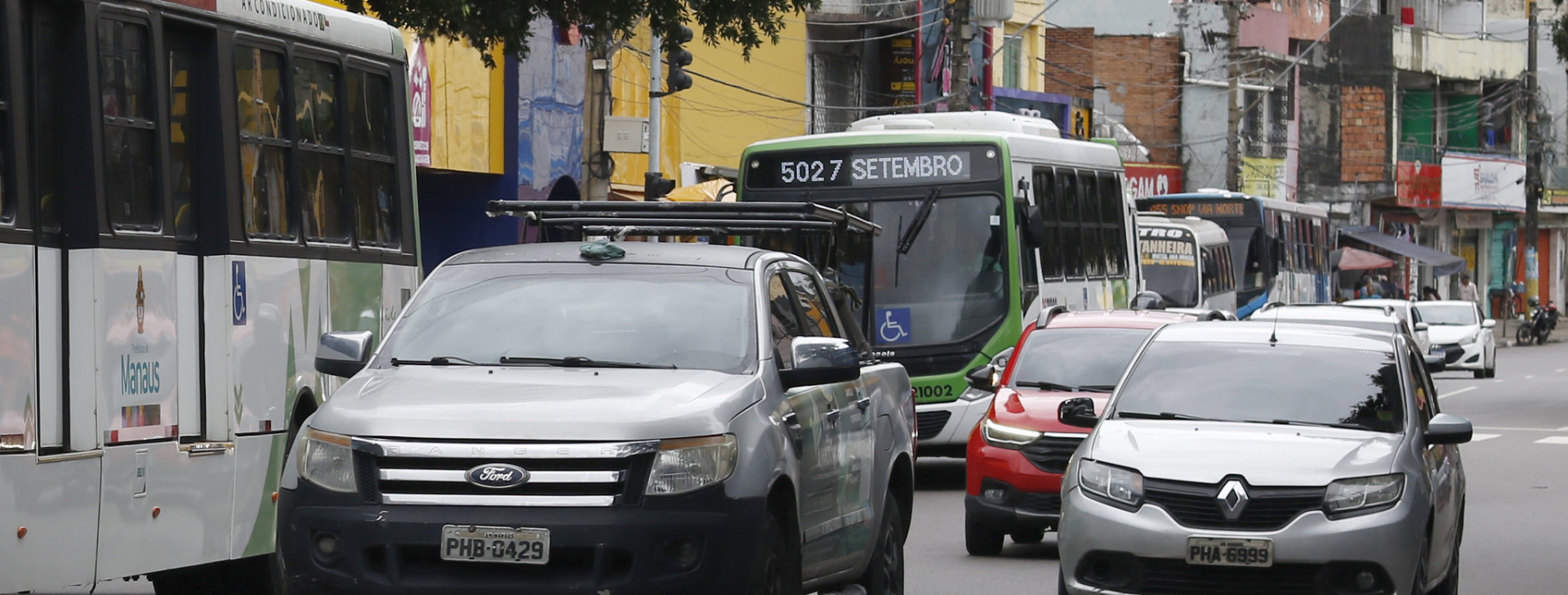 Mobilidade urbana: Manaus se aproxima da marca de um milhão de veículos