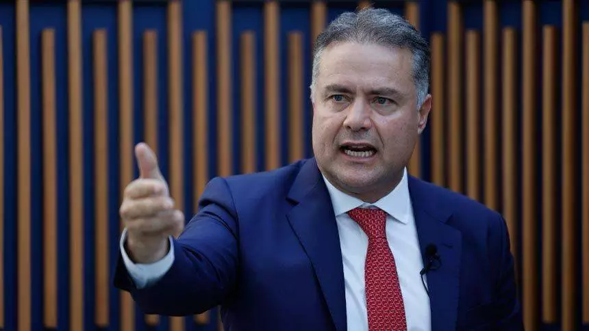 Parlamentares do AM preservam Renan Filho nas cobranças sobre BR-319